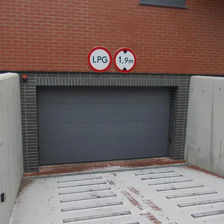 Blizej Morza U Jacka Z Garazem *