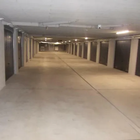 Blizej Morza U Jacka Z Garazem * Колобжег